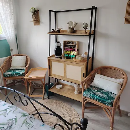 Bed & Breakfast Chez Fabiola Et Alain Signy-le-Petit